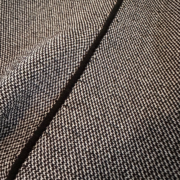 Zara Skirt in Navy Blue Tweed, Size S - Picture 3 of 3